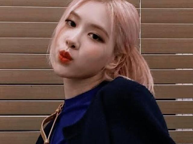 ˖ ♡🏡 Rosé