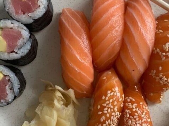 🍣