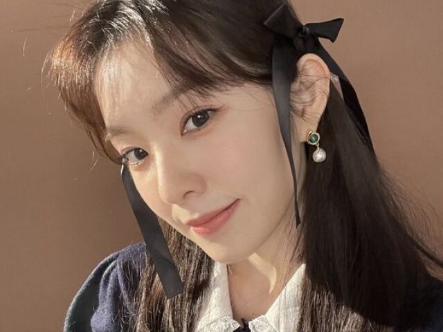 ↬ irene (red velvet)