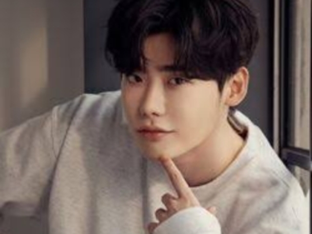 Lee Jong-suk