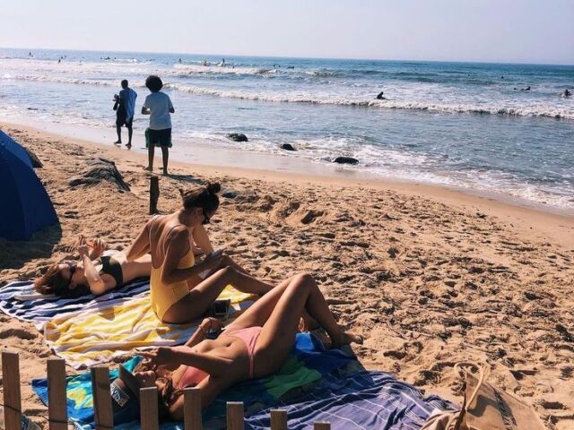 Praia com os amigos