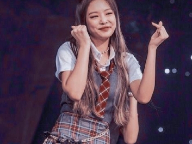 Jennie ( Black pink)