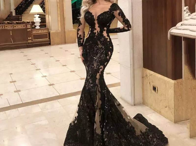 Um vestido luxuoso feito sob medida pra você