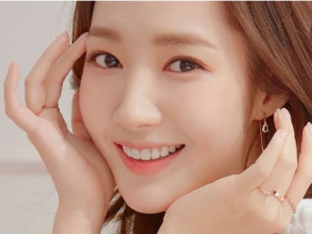 Park Min Young