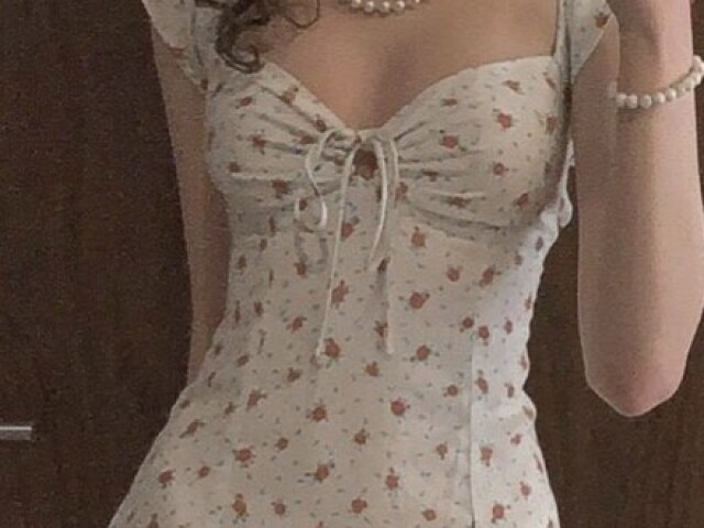 E um vestido meio longo