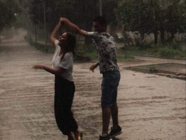 Dançando com meu namorado❤️ (pra quem escolheu)