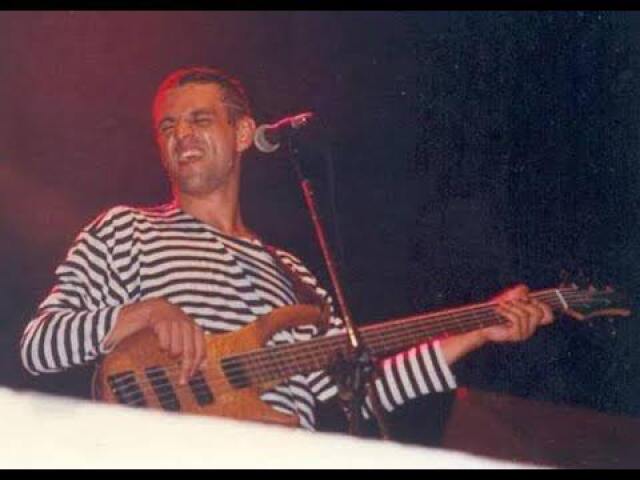 Samuel Reoli (Baixo 🎸)