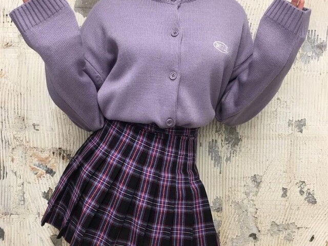 um conjunto roxo