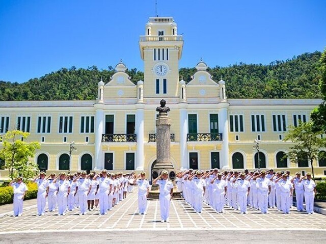 Colégio naval
*Da marinha