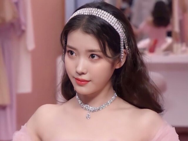 3 IU