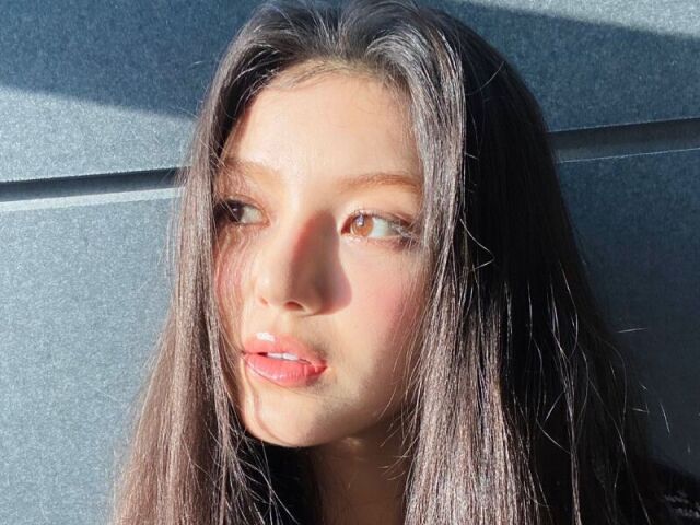 💐..1[! Danielle