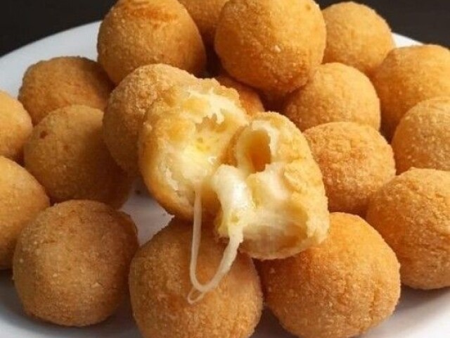 Bolinhas de queijo