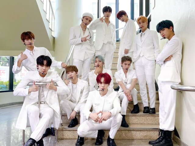 Você conhece o k-idol pelo foto? E de qual grupo ele é?