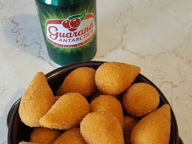 guarana e coxas de queijo😼