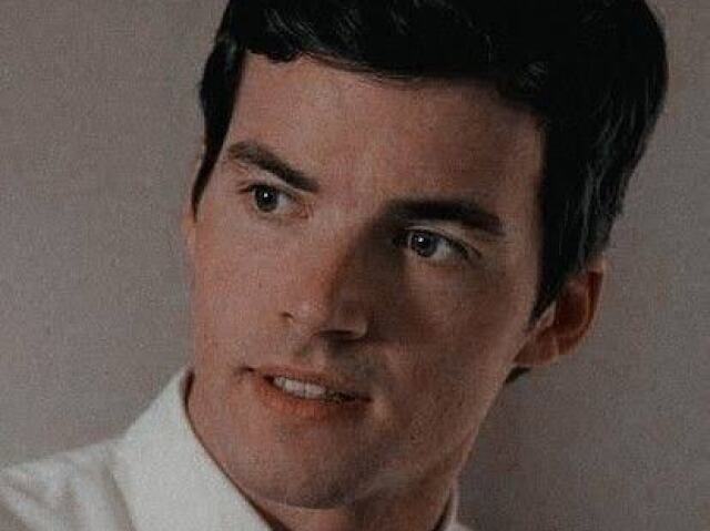 Ezra Fitz (Pretty Little Liars)