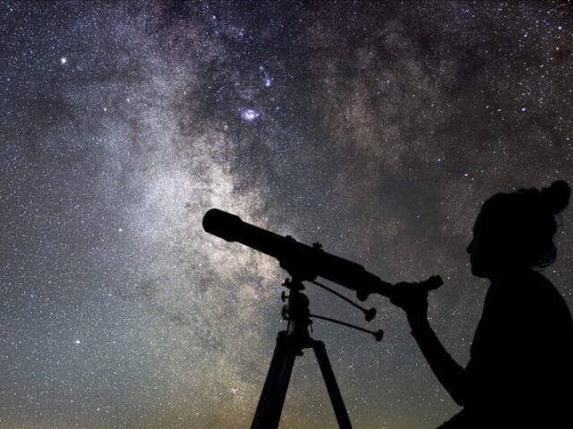 Temos um astrônomo aqui?