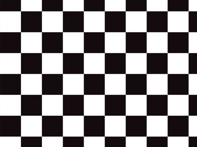 preto e branco, ou seus nuances como cinzas e grafites. minha vida oscilando entre os opostos, será? razão x emoção!
