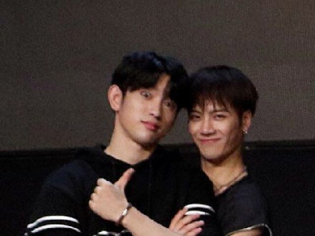 jackson e jinyoung