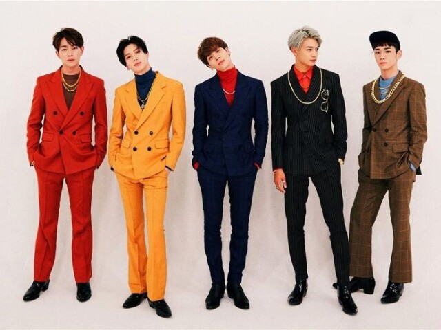 SHINEE