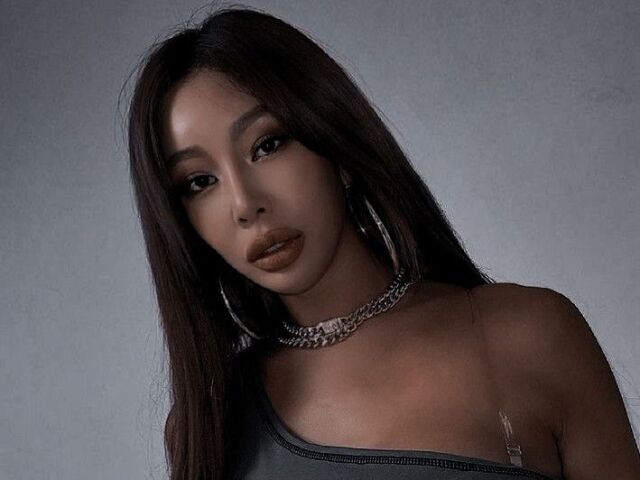 Zoom - Jessi