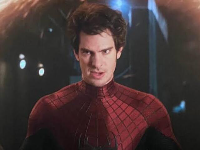 Peter Parker (Andrew Garfield)