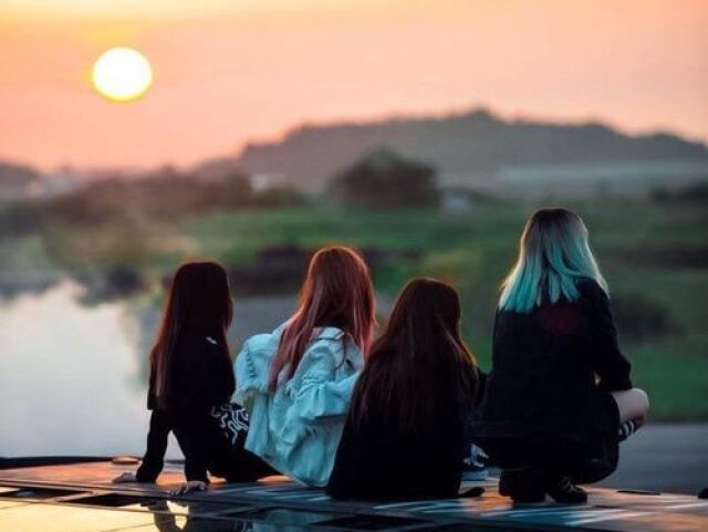 Stay - Blackpink