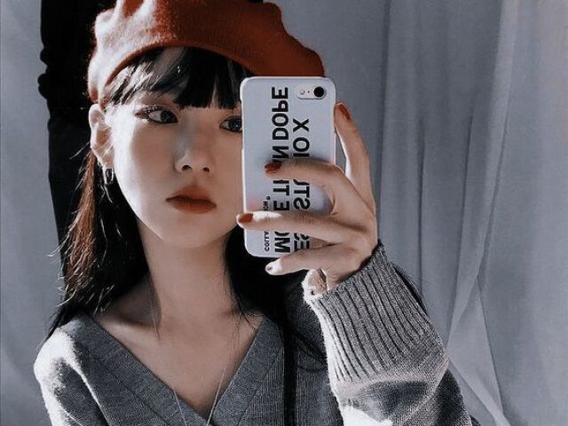 Escolha roupas para cada ocasião e descubra qual seria sua posição em um grupo de Kpop