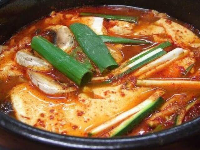 O haemul-sundubu-jjigae