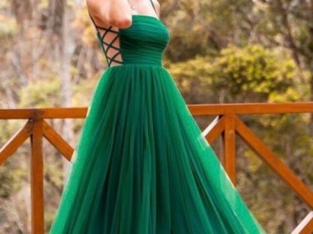 vestido verde
não deu a imagem