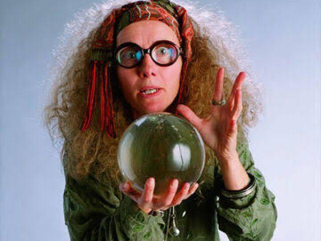 Sibila Trelawney(adivinhação)