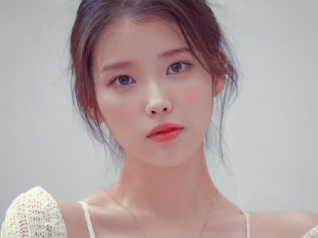 IU