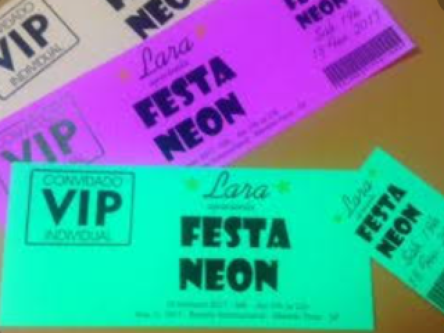 Neon como eu gosto de balada ne....