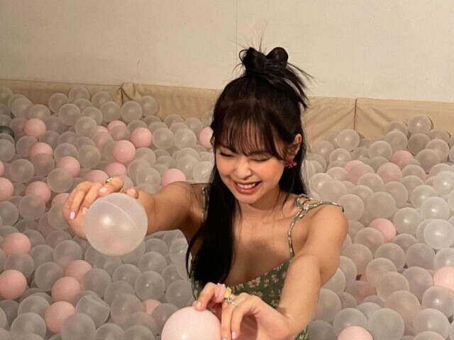 Jennie(blackpink)