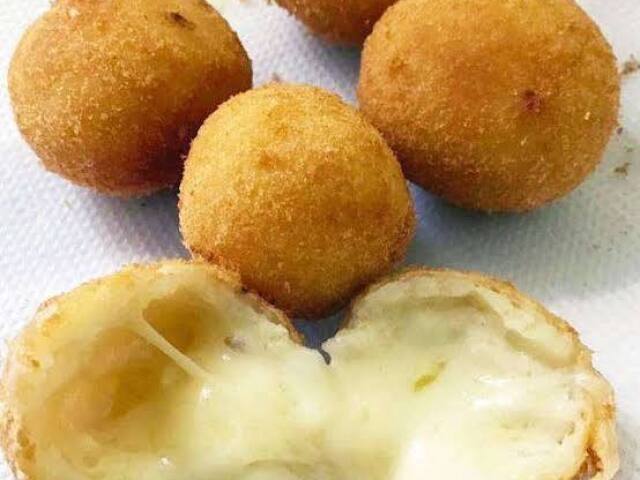 Bolinho de queijo