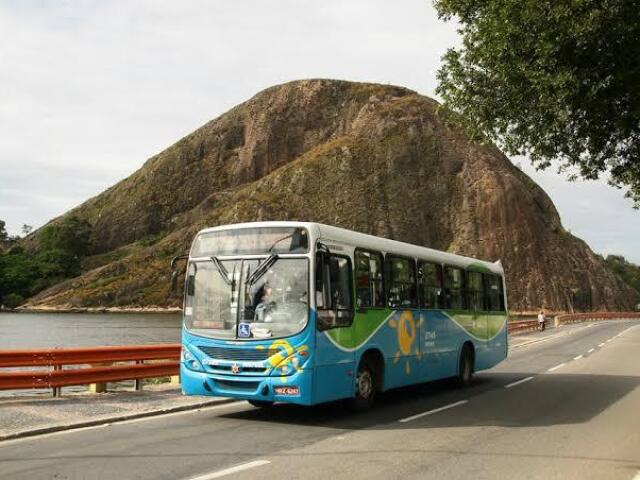 Ônibus