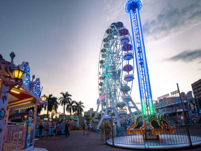 A ride at an amusement par