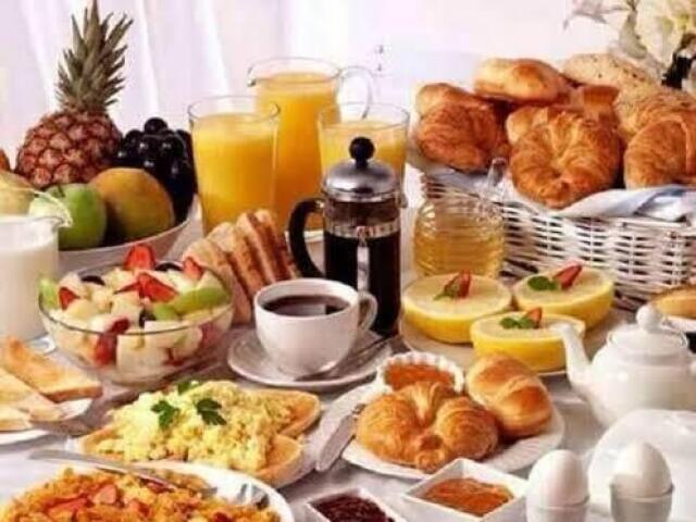 NADA rosa
E café da manhã é com café