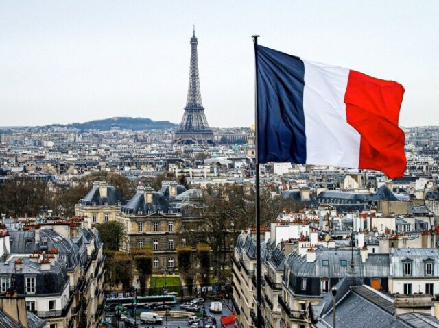 Francês(a)