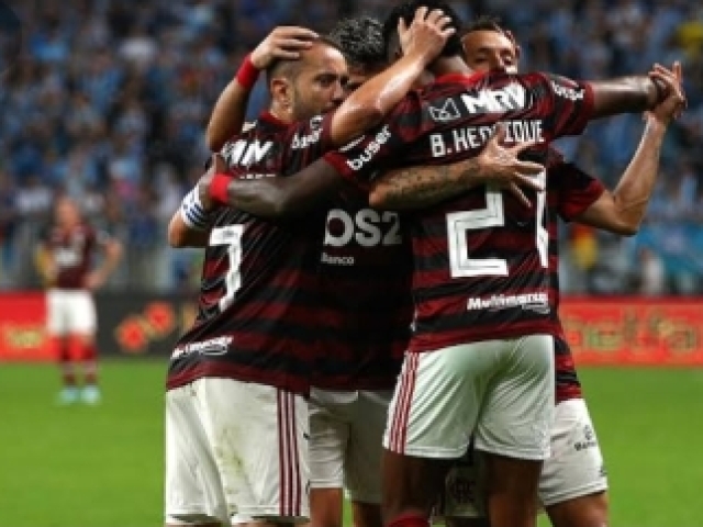 O MOMENTO DO TIME