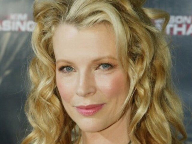 Kim Basinger.