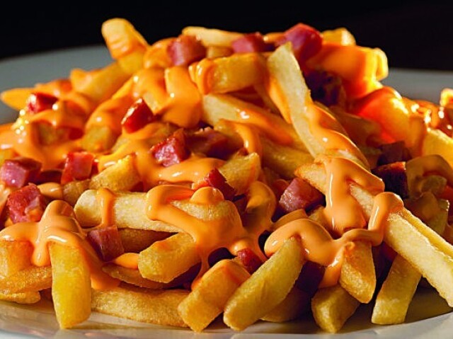 Porção de batatas fritas