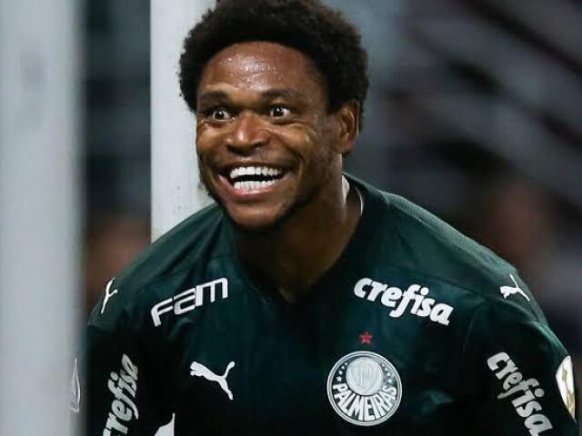 LUIZ ADRIANO