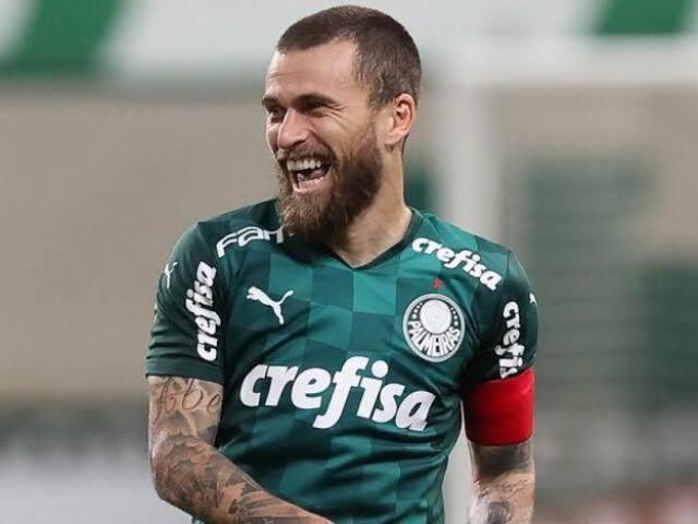 LUCAS LIMA