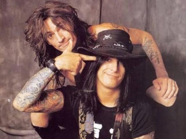 Tommy Lee e Nikki Sixx