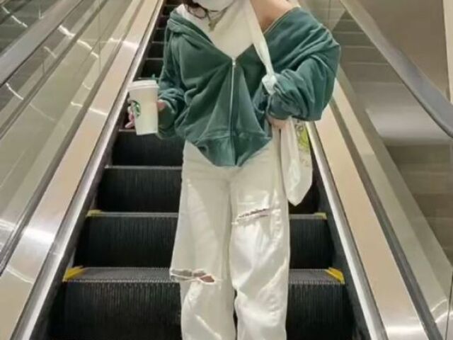 ๐๐ฌ๐๐๐๐
