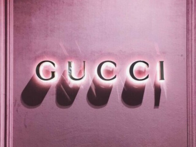 GUCCI