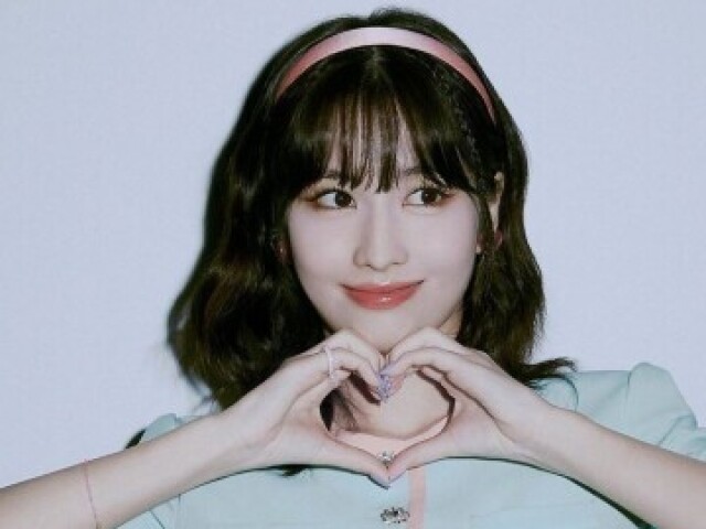 Momo (Twice)