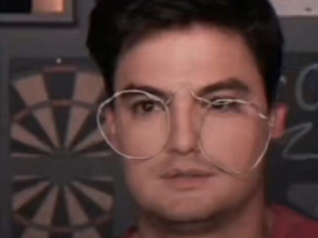 😐