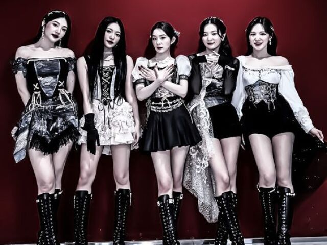۰ ۪۪۫۫ · 🩰 Monte seu guarda-roupa baseado nas eras do Red Velvet