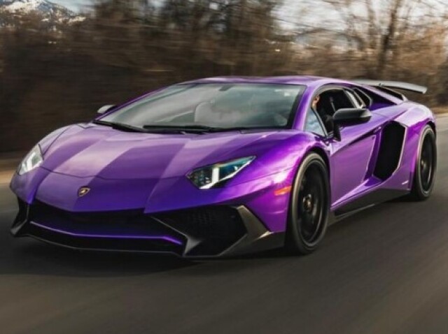 Lamborghini Aventador